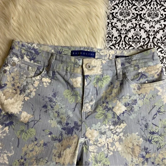 Bandolino: size : 8P : floral ‘mandie capri’ folded denim capri pants - Picture 4 of 11
